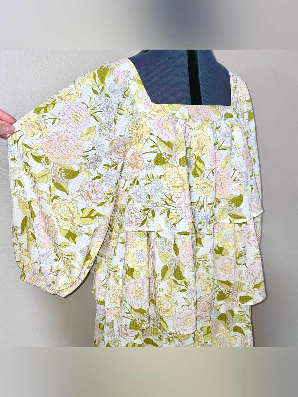 Who What Wear Pink & Olive Floral Tiered Long Sleeve Dress - Picture 2 of 8
